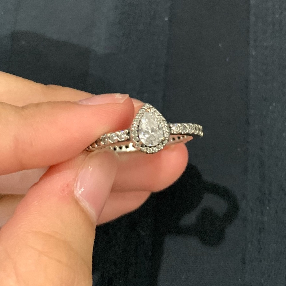 Pandora ring size 7